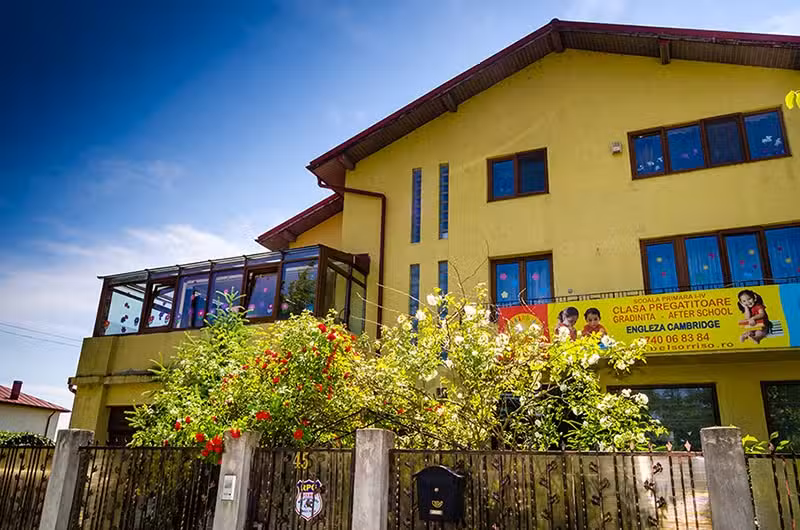 Bel Sorriso &ndash; Școală și Grădiniță