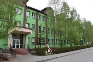 Colegiul Național Mihai Eminescu &ndash; Școala &bdquo;Avram Stanca&rdquo;, nr.4