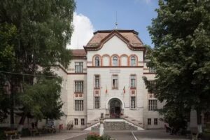 Colegiul Naţional Mihai Viteazul