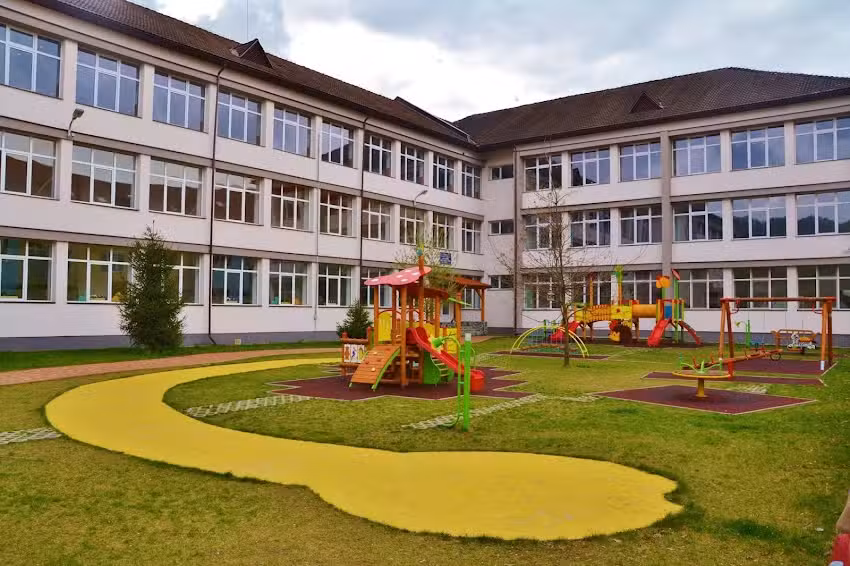 Liceul Alexandru Rusu