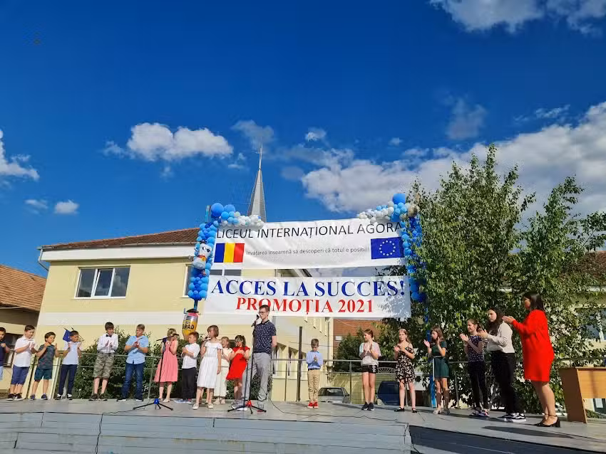 Liceul International Agora