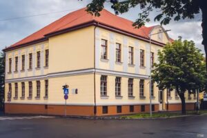 Liceul Teoretic Mikes Kelemen Elméleti Líceum