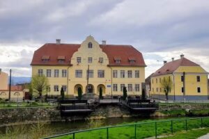 ŞCOALA CLASELE I-VIII CRISTIAN