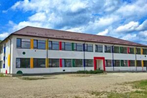 ŞCOALA CU CLASELE I-VIII G&Acirc;RCINA