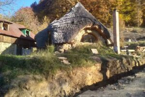 ŞCOALA CU CLASELE I-VIII IOAN SLAVICI