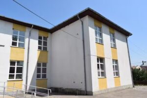 ŞCOALA CU CLASELE I-VIII MIRCEŞTI