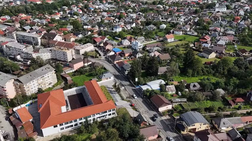 ŞCOALA CU CLASELE I-VIII NR. 7