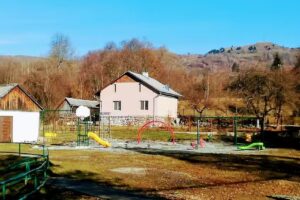 Școala cu Clasele I-VIII Simion Balint