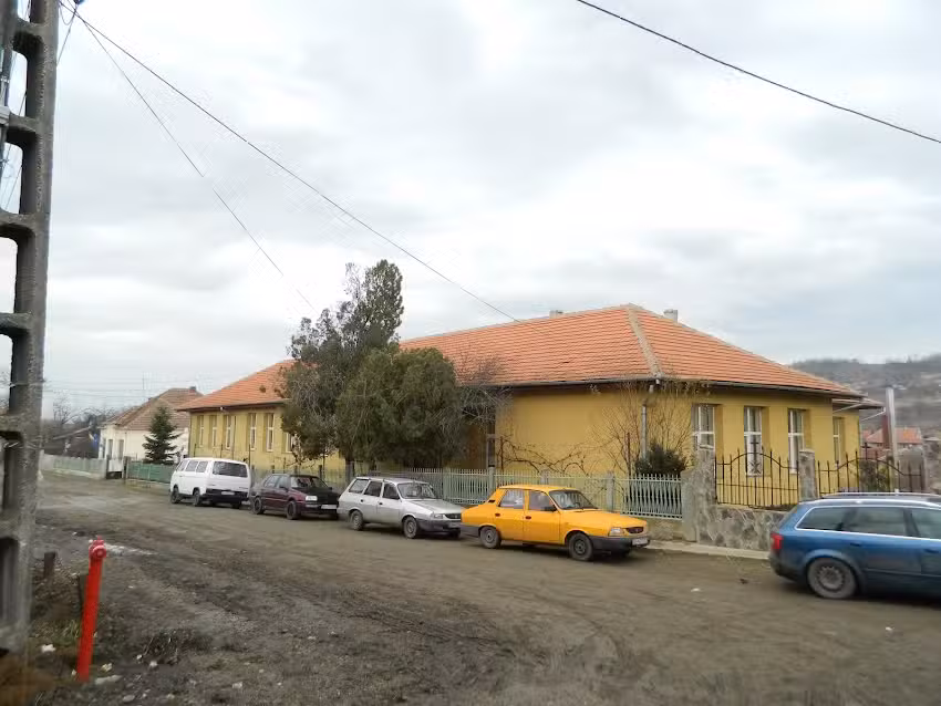 SCOALA GENERALA DERNISOARA