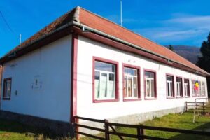 Scoala Generala Nr.4 Jiet