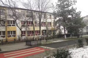 Scoala Gimnazială Alexandru Vlahuță