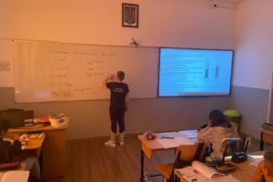 Scoala Gimnaziala „C-TIN BRANCOVEANU”