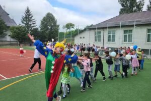 Școala gimnaziala cu clasele I-VIII Parcovaci