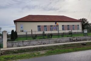 ŞCOALA GIMNAZIALĂ LOMPIRT