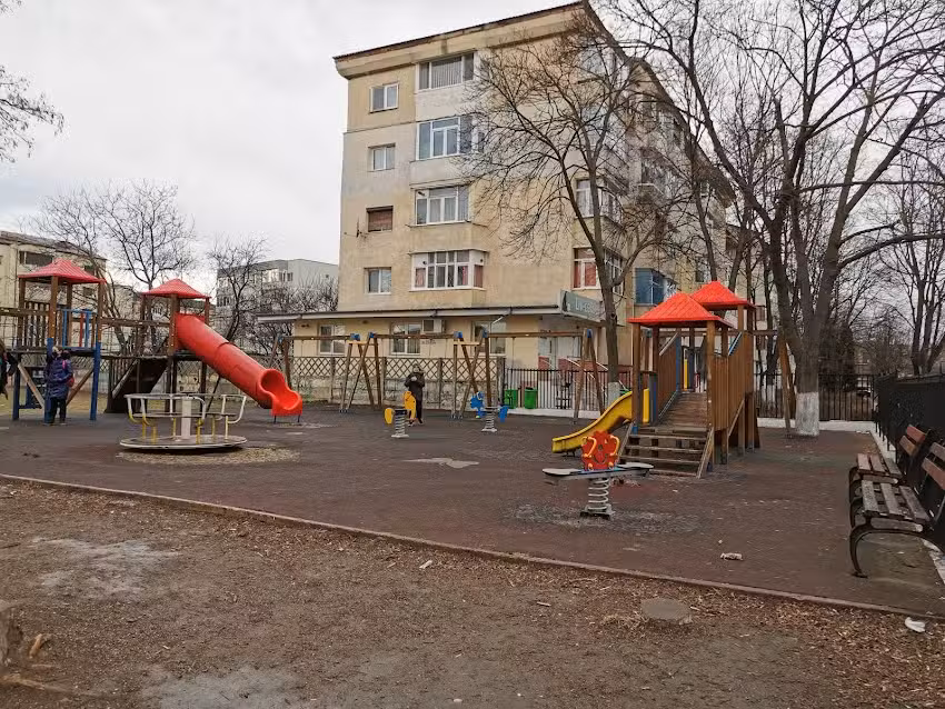 Școala Gimnazială &bdquo;Mihai Drăgan&rdquo;