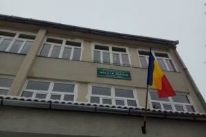 Școala Gimnazială Moln&aacute;r J&oacute;zsi&aacute;s