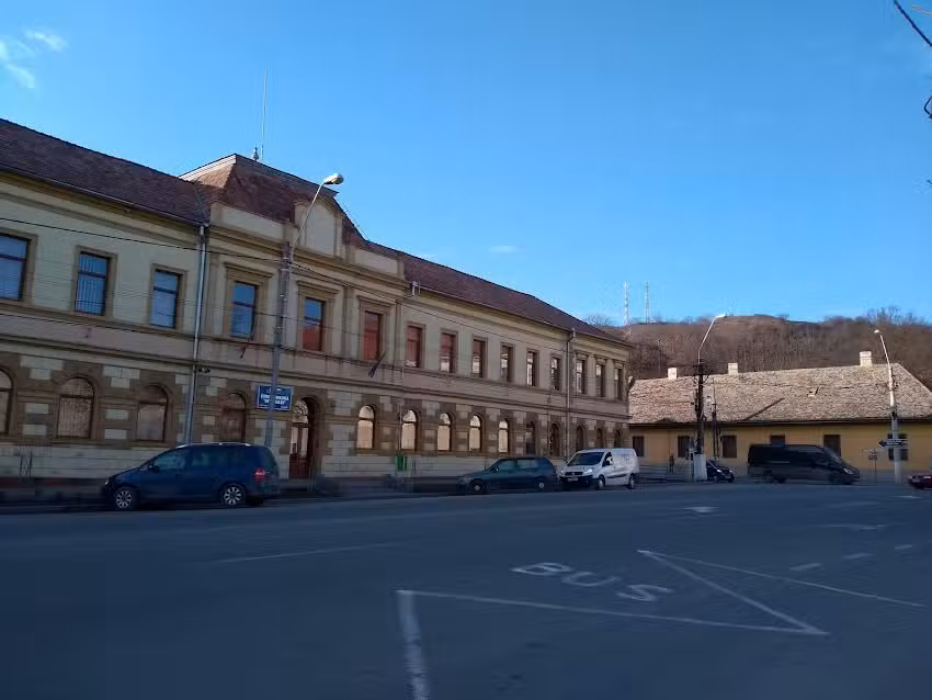 Școala Gimnazială &bdquo;Ovidiu Hulea&rdquo;