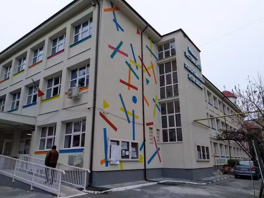 Școala Gimnazială Petre Ghelmez nr. 58