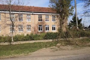 Școala Primară Lipău