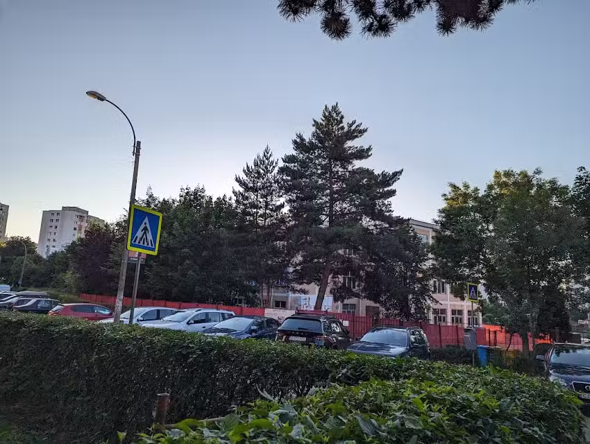 Școala primara &bdquo;Liviu Rebreanu&rdquo; clasele 0-4