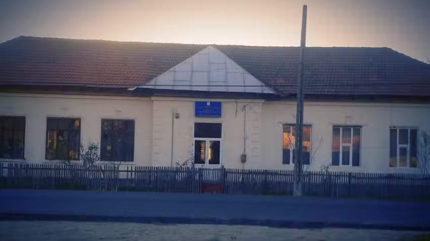 Școala Primară Nicolae Caranda