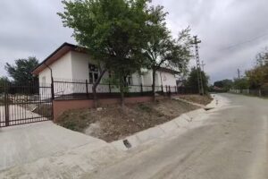 Școala Primară Pădureni