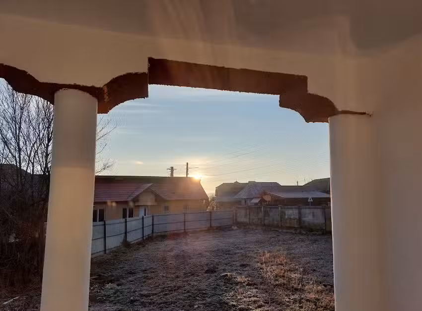 Școala Primară T&acirc;lvești