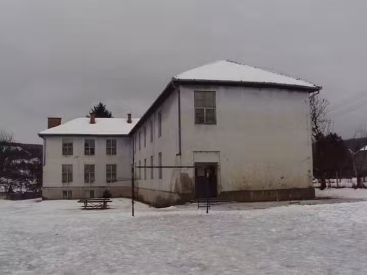 Szab&eacute;di L&aacute;szl&oacute; &aacute;ltal&aacute;nos iskola